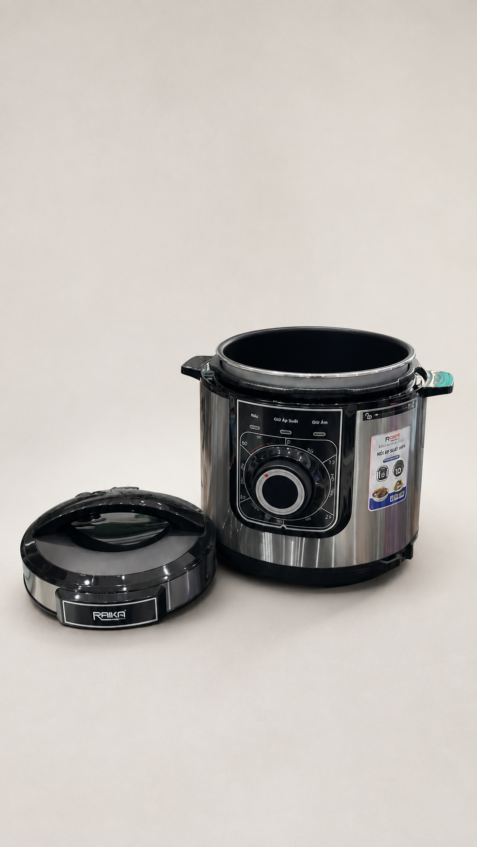 Nồi áp suất điện RAIKA RPC24-6M tháo nắp để quan sát lòng nồi